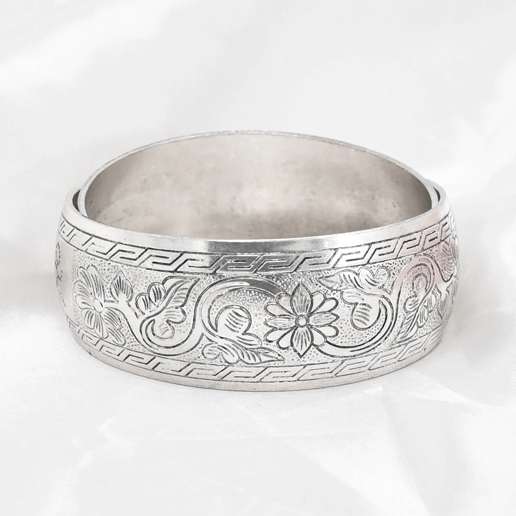 Vintage Golden Tibetan Silvery - Men Accessories India review and price