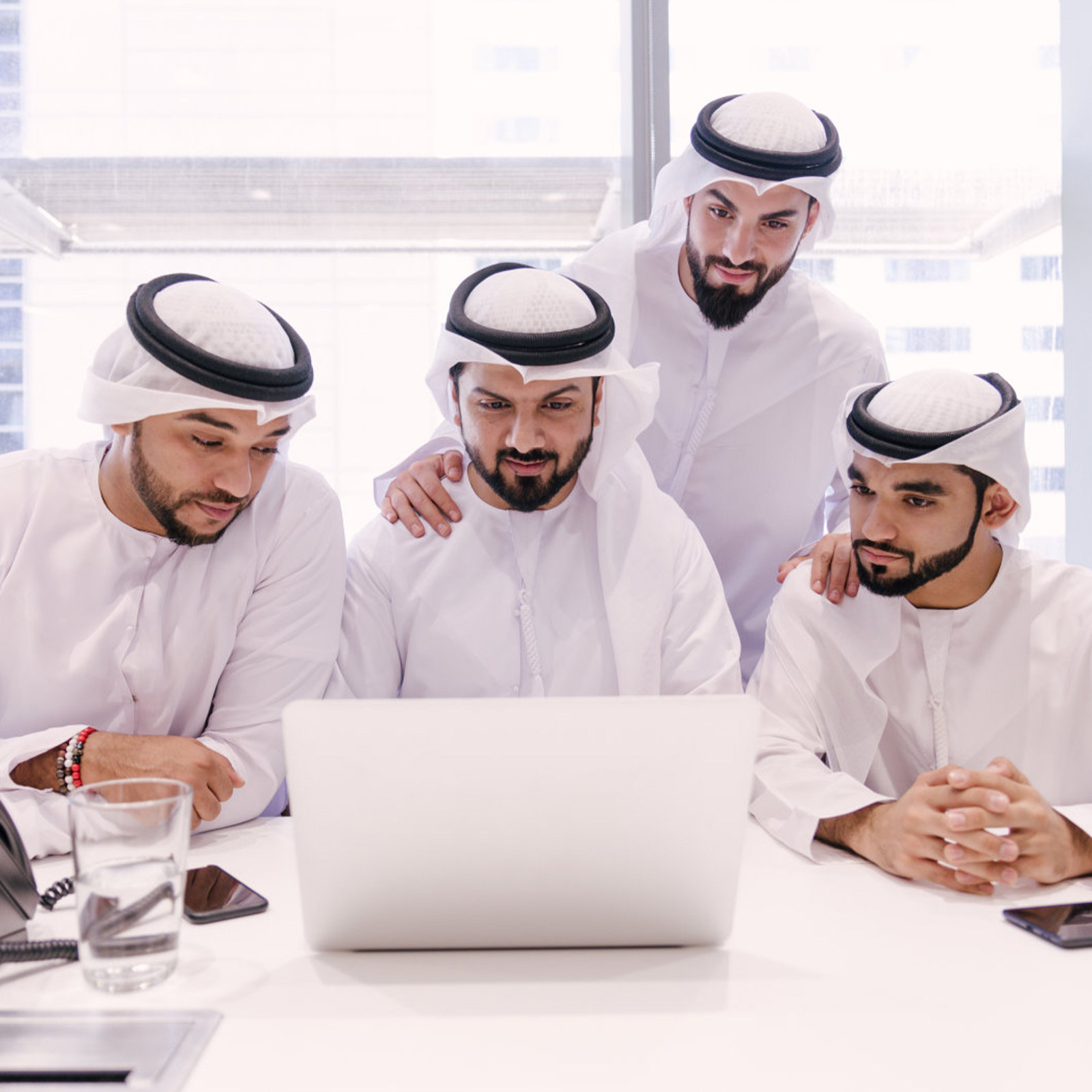Arab Shemagh Headband for Men  - Men Accessories In Dubai review and price